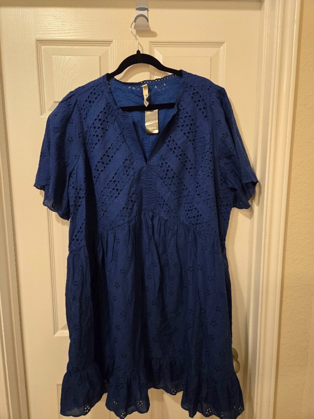 Torrid 3x embroidered mini blue dress